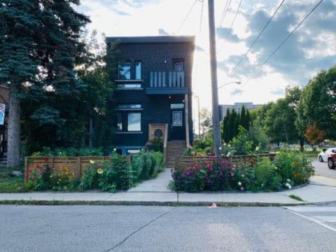Lovely II Space Share A Room East York Canada Toronto Dış mekan fotoğraf